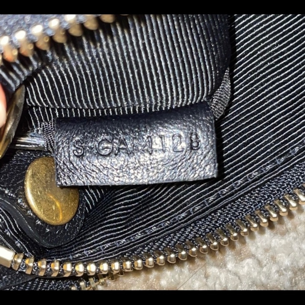 Authentic Celine Trio Lambskin Leather Designer Crossbody Bag in Black - Picture 9 of 16